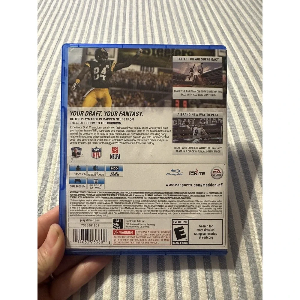 Madden NFL 16‎ (Sony PlayStation 4, 2015)